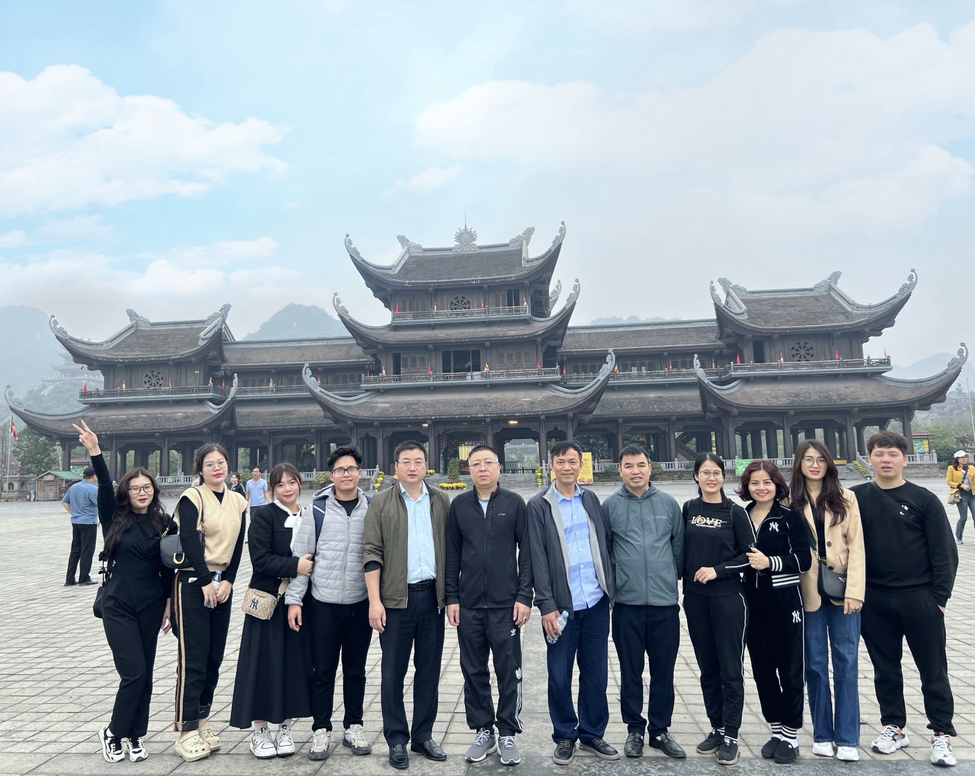 NAM Á JIBC TỔ CHỨC DU XUÂN GIÁP THÌN