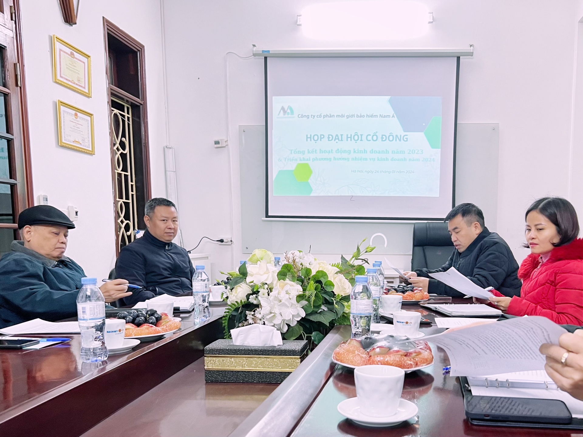 BÁO CÁO HỘI ĐỒNG CỔ ĐÔNG - HỘI ĐỒNG QUẢN TRỊ KẾT QUẢ HOẠT ĐỘNG KINH DOANH NĂM 2023