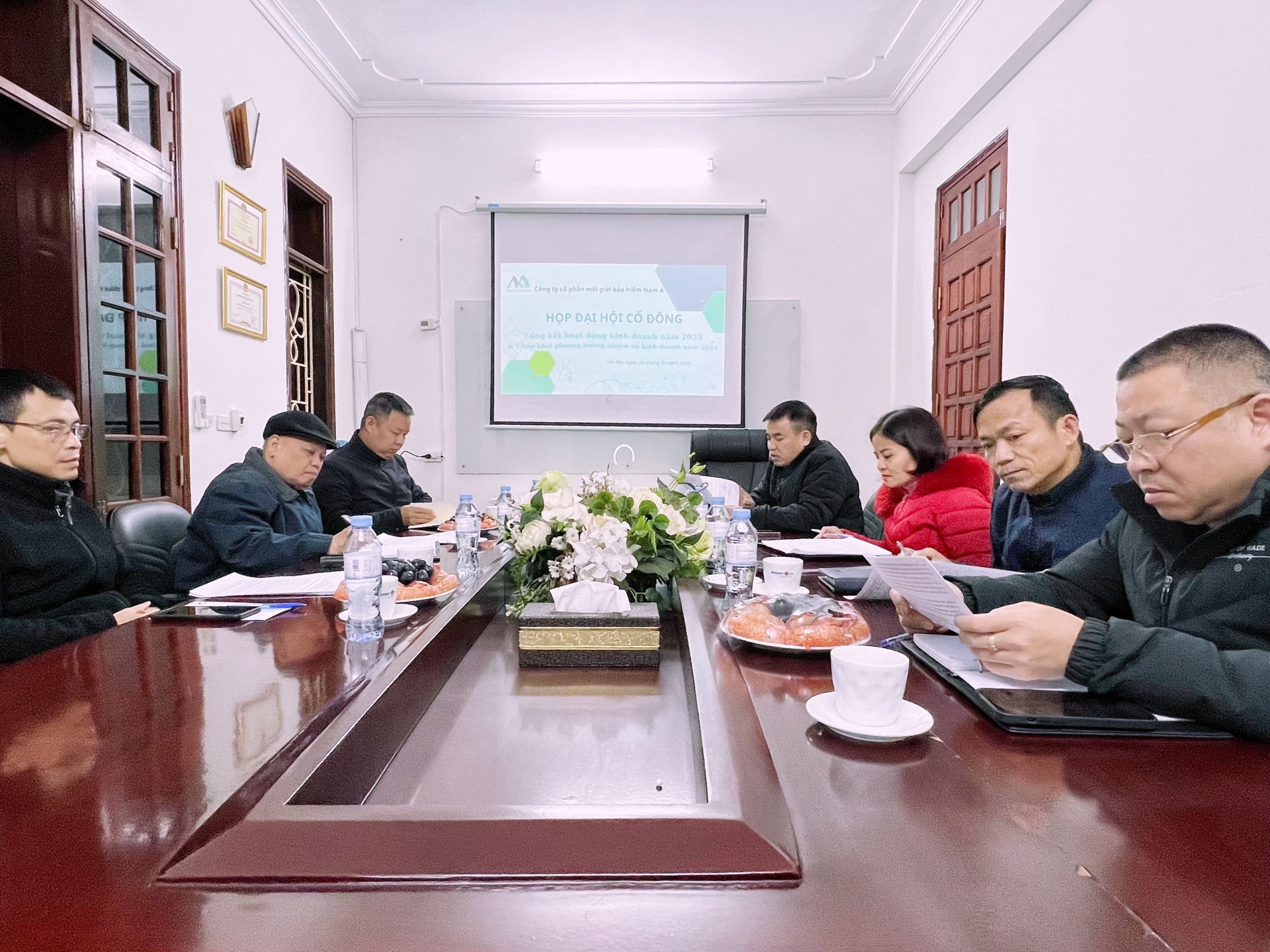 BÁO CÁO HỘI ĐỒNG CỔ ĐÔNG - HỘI ĐỒNG QUẢN TRỊ KẾT QUẢ HOẠT ĐỘNG KINH DOANH NĂM 2023